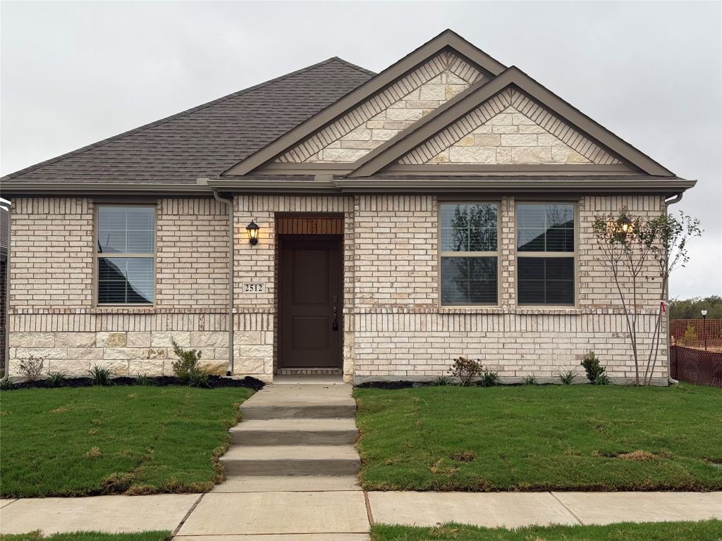 2512 Pikes Peak Way, Celina, TX 75009 — photo 1