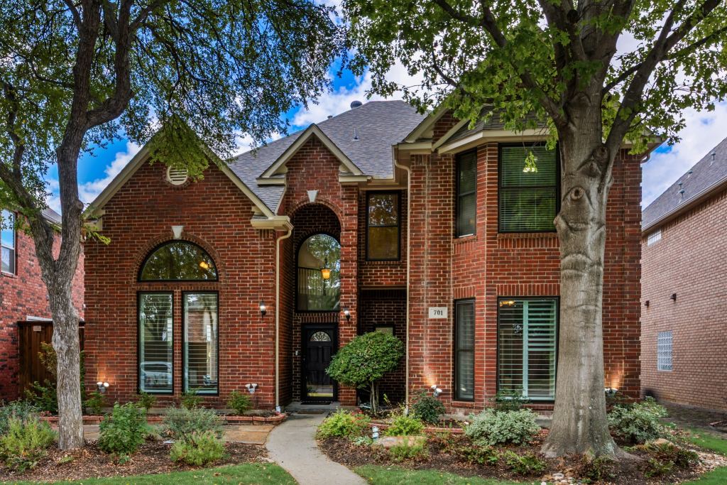 701 Nottingham Drive