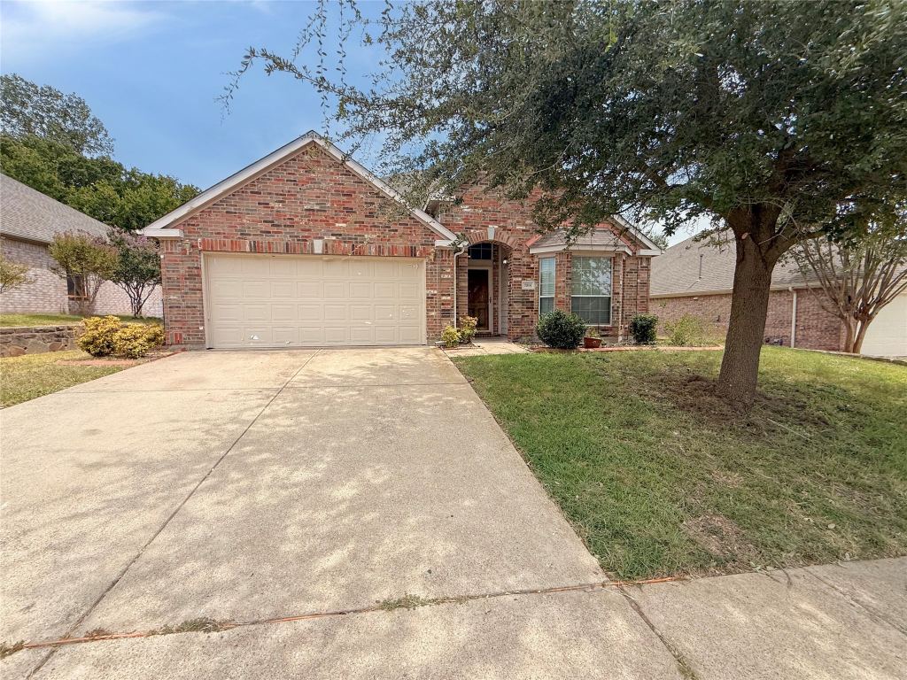 5814 Blue Oak Drive, Garland, TX 75043 — photo 1