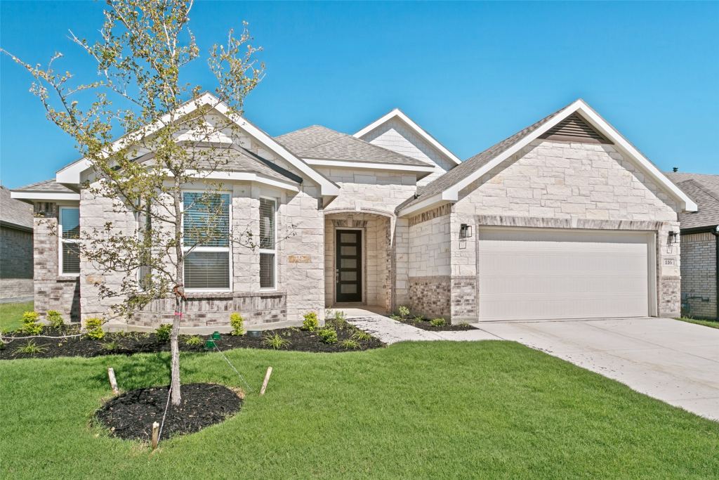 116 Hudson Lane, Justin, TX 76247 — photo 1