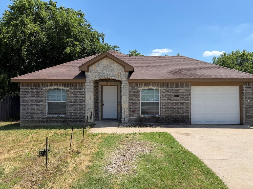 5500 David Strickland Road, Fort Worth, TX 76119 — photo 1