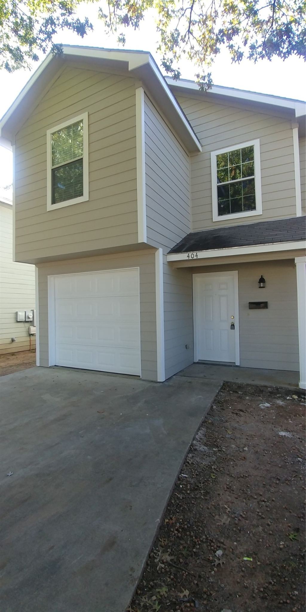 404 N Cleveland Avenue, Sherman, TX 75090 — photo 1
