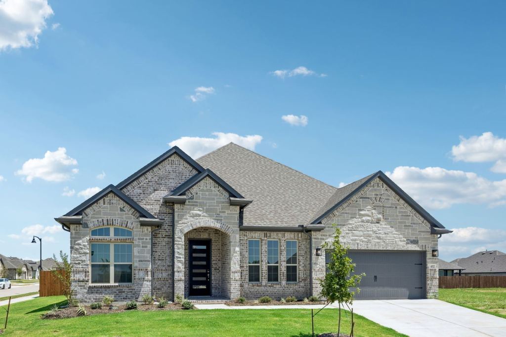 432 Wabash Drive, Waxahachie, TX 75167 — photo 1