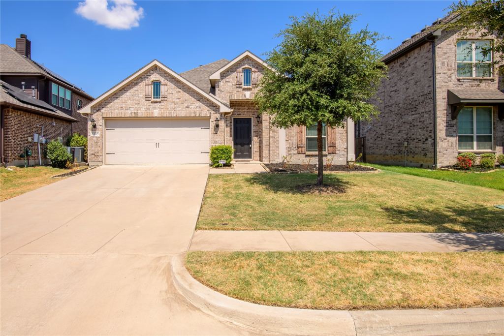 1305 Starlight Avenue, Aubrey, TX 76227 — photo 1