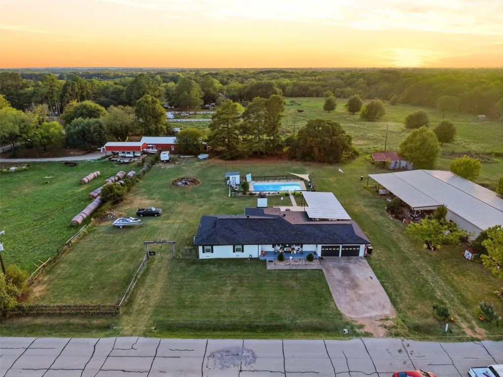 560 Harlan Road, Combine, TX 75159 — photo 1