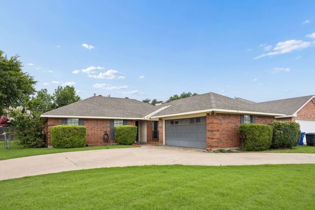 301 Southlake Drive, Forney, TX 75126 — photo 1