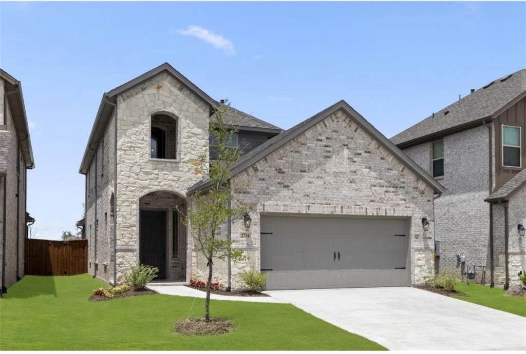 2734 Woodland Court, Wylie, TX 75098 — photo 1