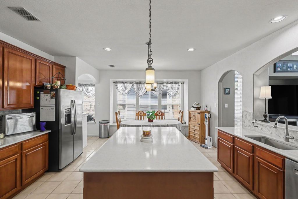 10402 Fairway Vista Drive, Rowlett, TX 75089 — photo 1