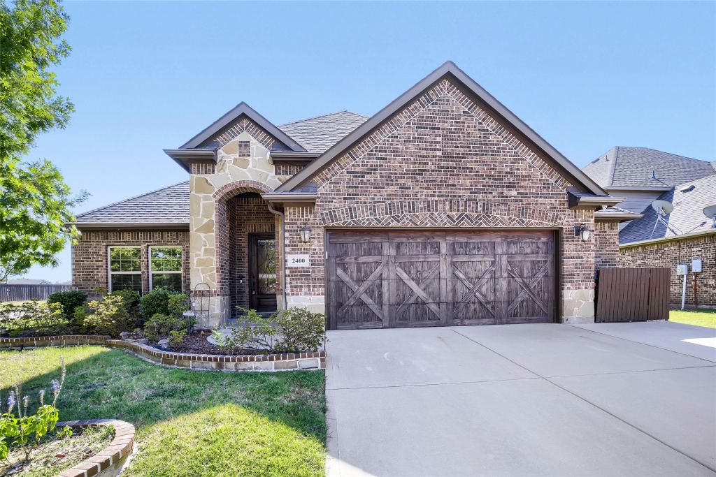 2400 Sabine Circle, Royse City, TX 75189 — photo 1