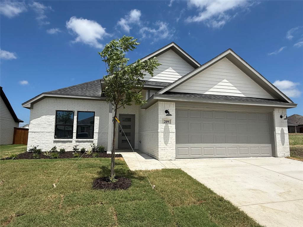 209 Comfort Drive, Godley, TX 76044 — photo 1