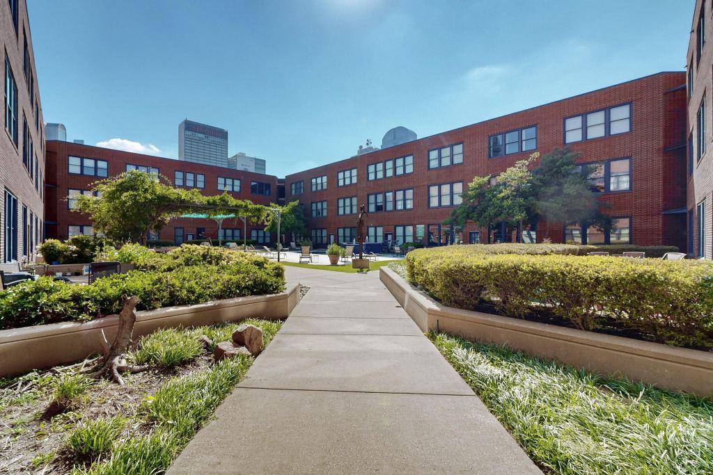 2502 Live Oak Street 217, Dallas, TX 75204 — photo 1