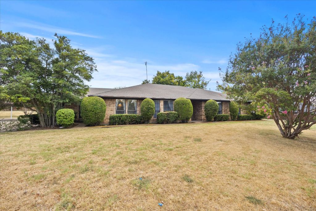 12 Park Central Circle, Rockwall, TX 75087 — photo 1