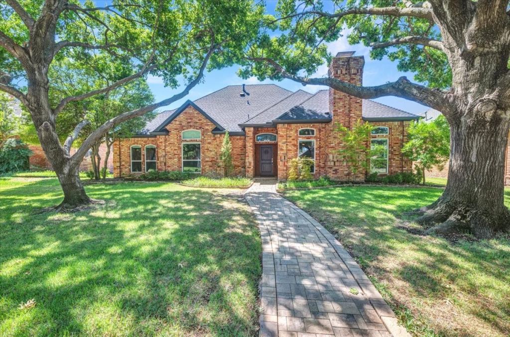 5208 Streamwood Lane, Plano, TX 75093 — photo 1