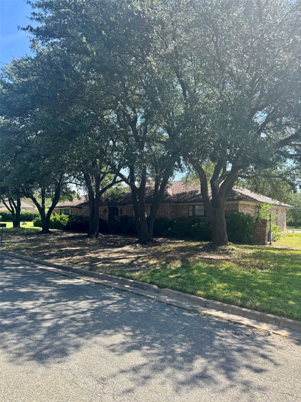 2509 Bennett Avenue, Sherman, TX 75090 — photo 1