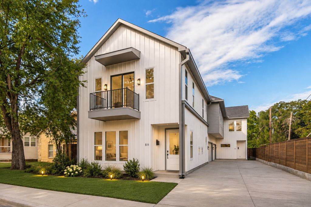 511 N Patton Street, Dallas, TX 75203 — photo 1