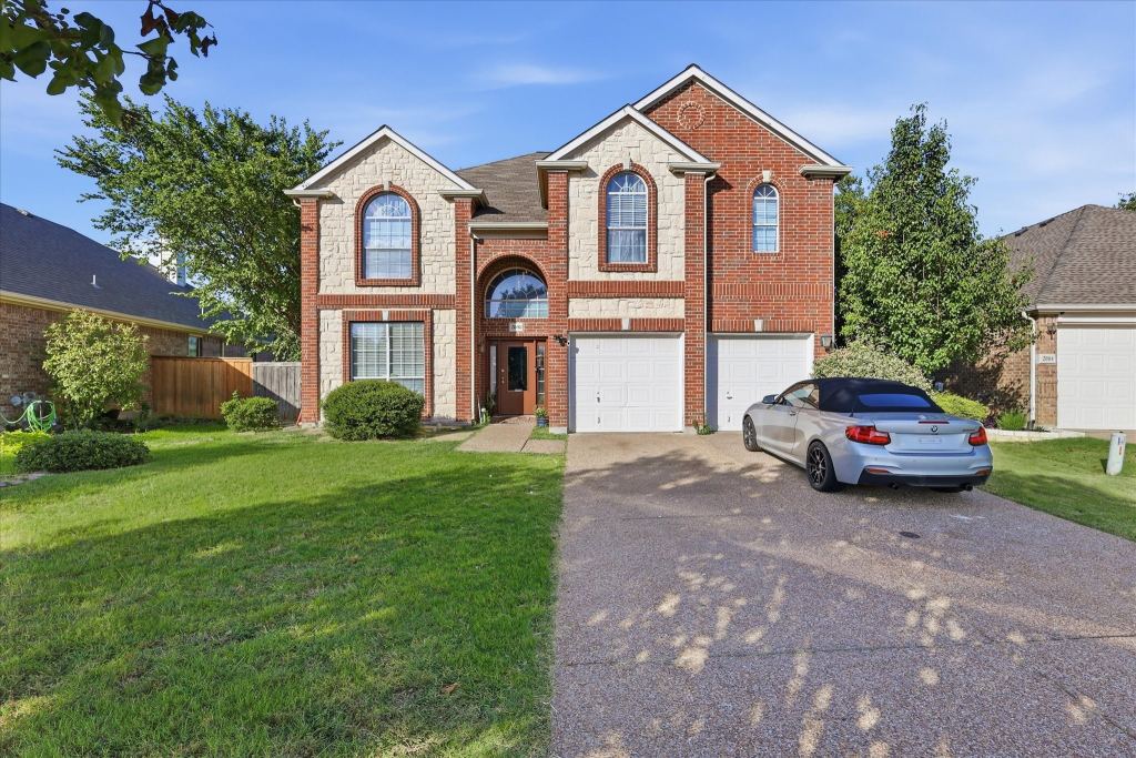 2808 N Camino Lagos