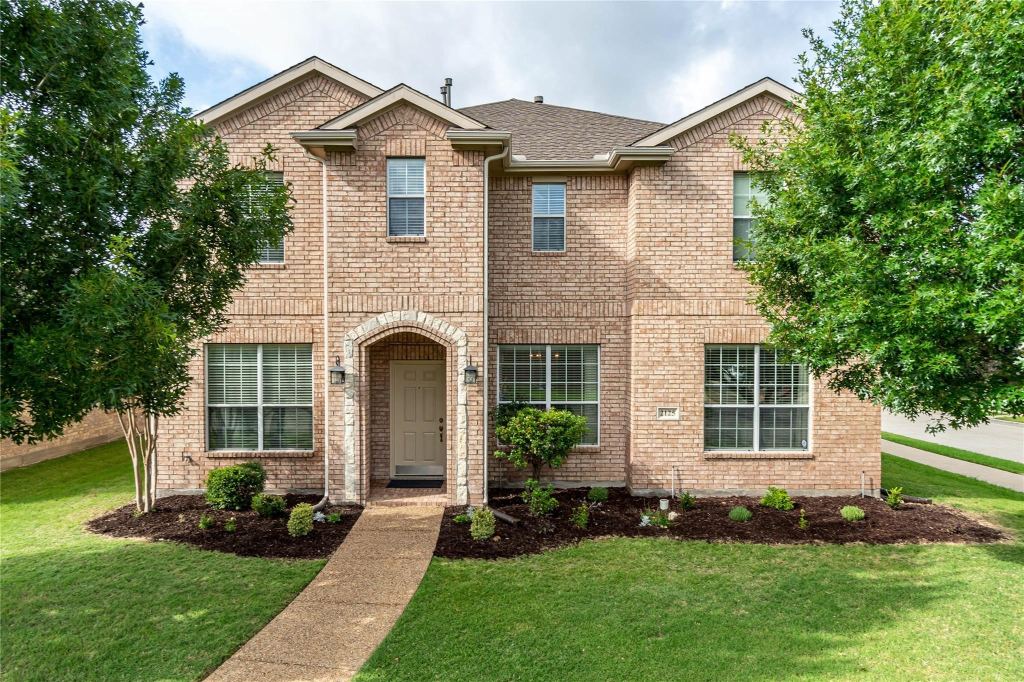 2125 Maserati Drive, Frisco, TX 75033 — photo 1