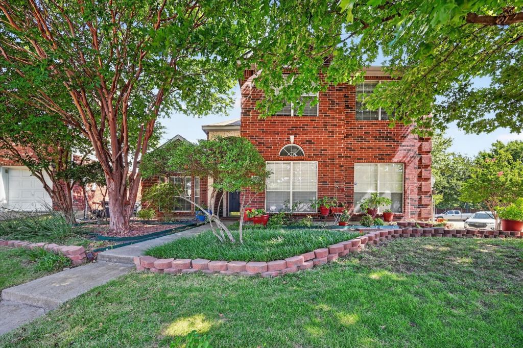3300 Woodberry Lane, McKinney, TX 75071 — photo 1