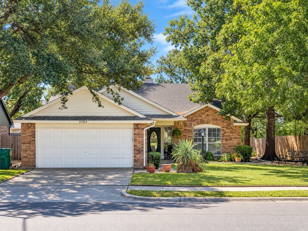2705 Thunderbird Drive, Denton, TX 76207 — photo 1