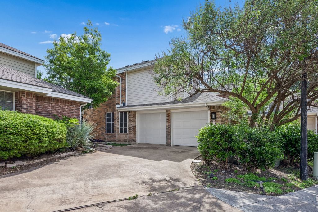 9404 Penny Lane, Irving, TX 75063 — photo 1