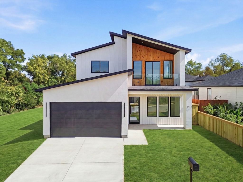 1414 Doyle Avenue