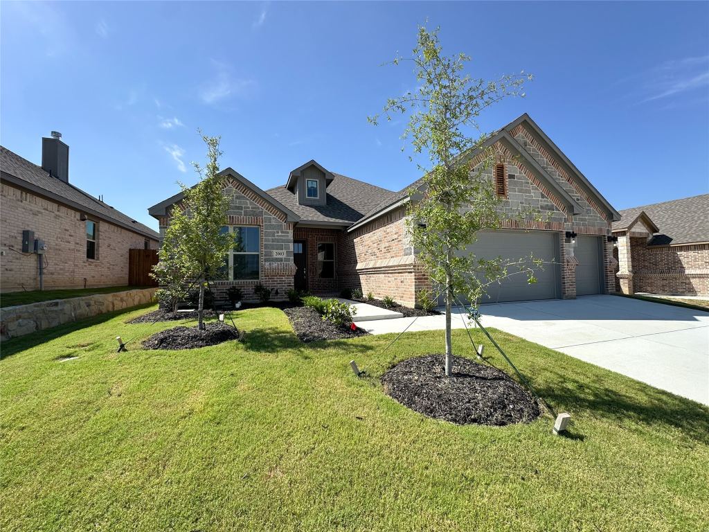 2003 Belle Lagos Lane, Cleburne, TX 76033 — photo 1