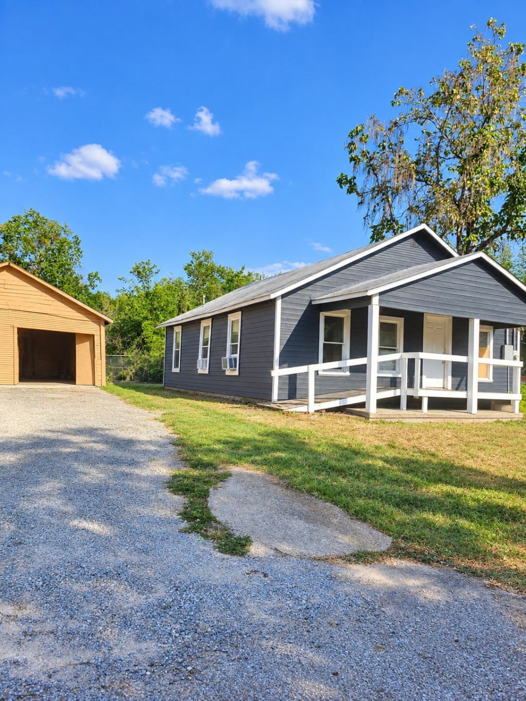 4111 Roberts Street, Greenville, TX 75401 — photo 1