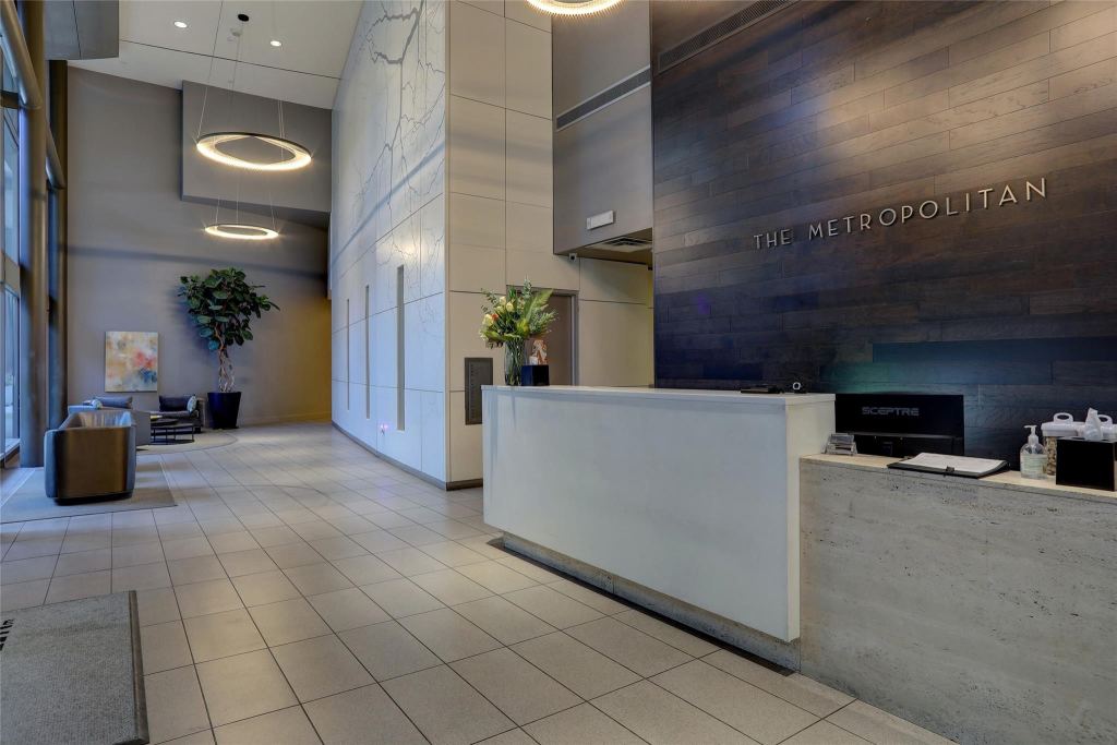 1200 Main Street 2408