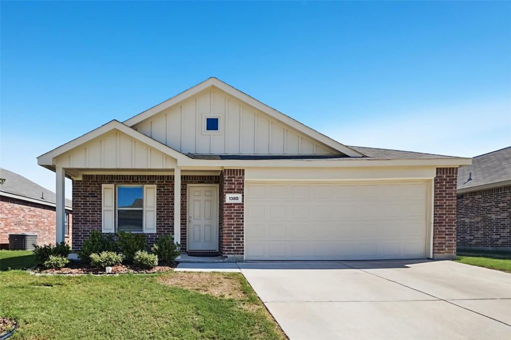 1380 Beach Drive, Pelican Bay, TX 76020 — photo 1