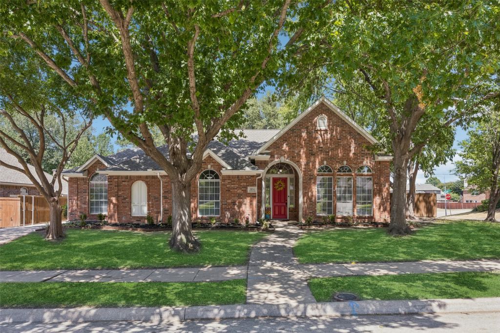 2824 Meadowside Drive