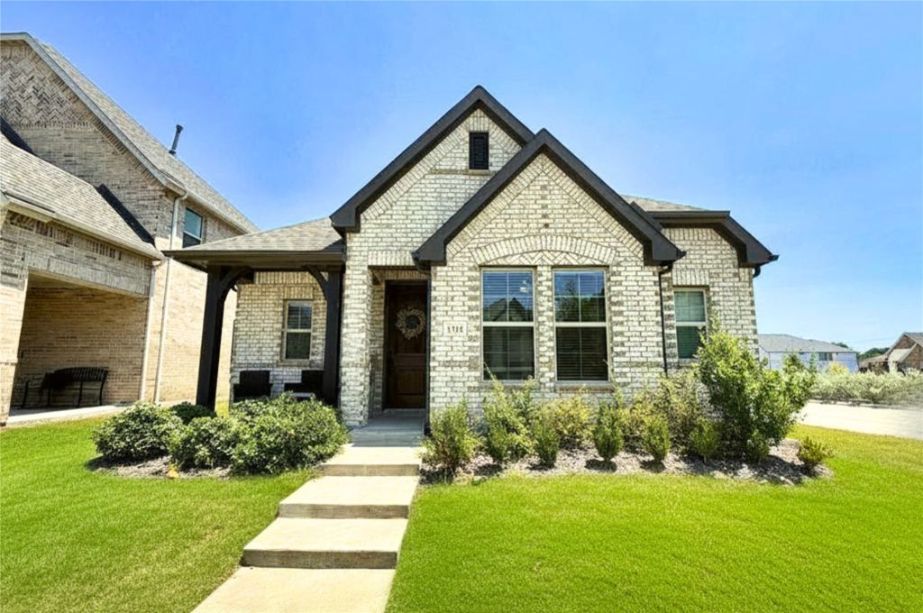 1314 Broadview Drive, Garland, TX 75042 — photo 1