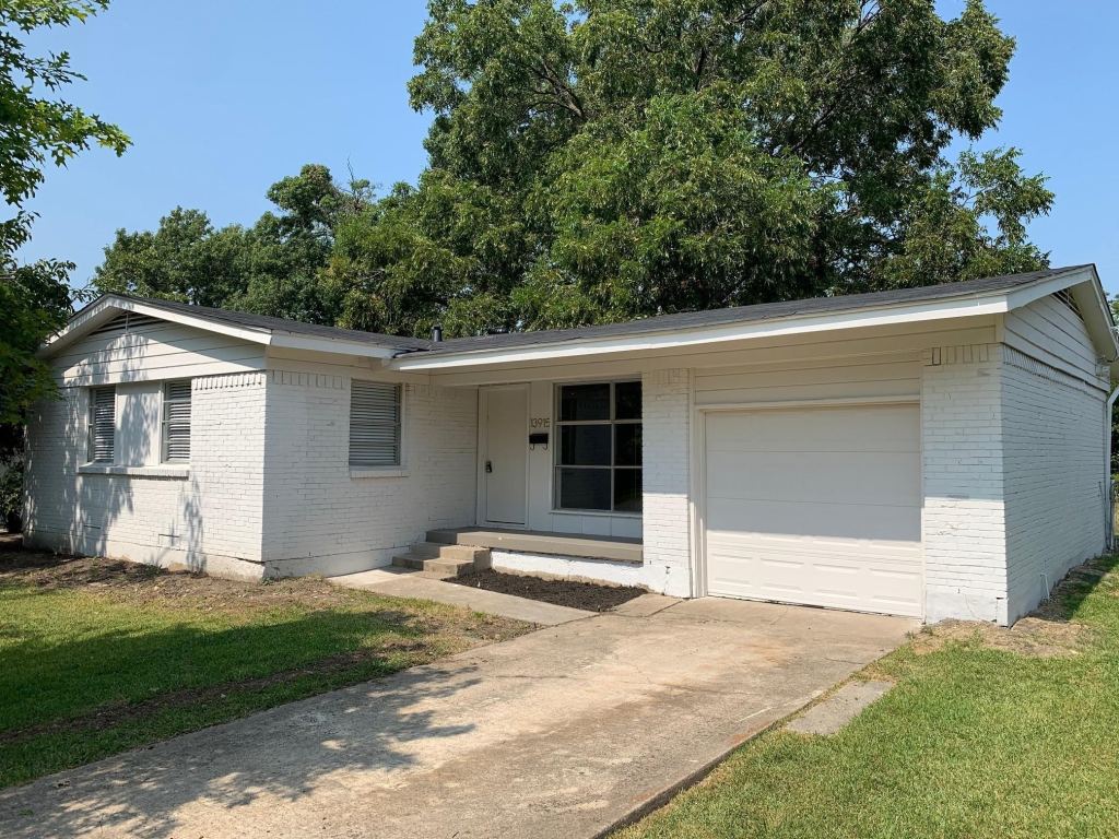 13915 Stardust Lane, Farmers Branch, TX 75234 — photo 1