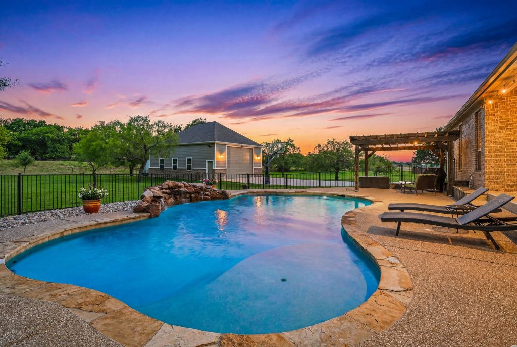 188 Bearclaw Circle, Aledo, TX 76008 — photo 1