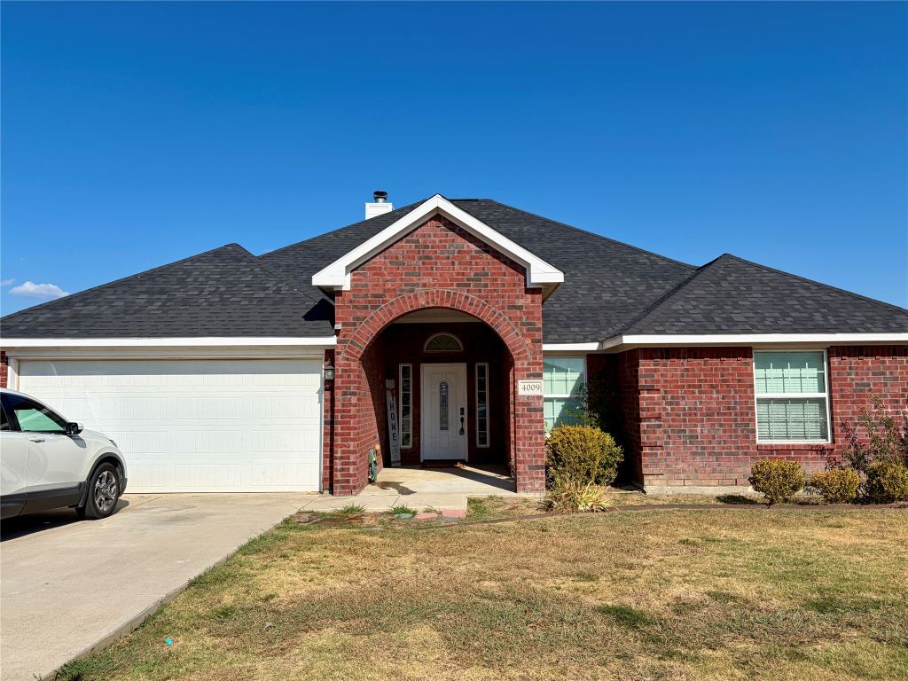 4009 Wagon Wheel Drive, Sanger, TX 76266 — photo 1