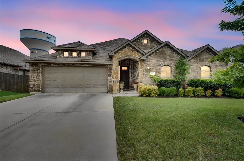 3226 Paisley Drive, Midlothian, TX 76065 — photo 1