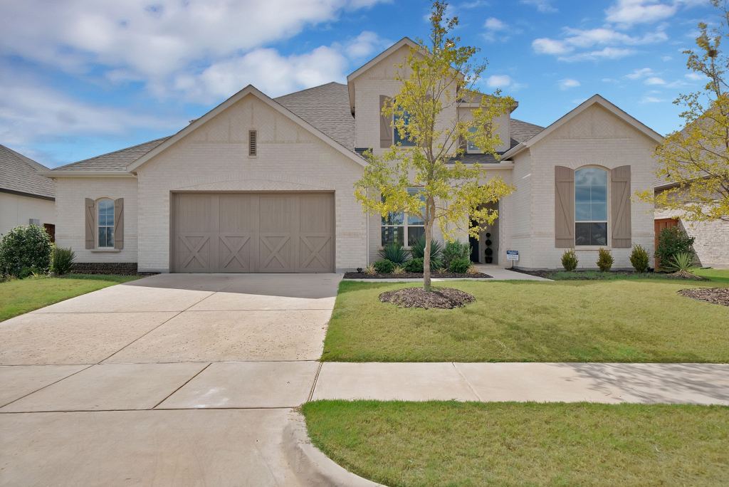 4222 Crown Run Road, Midlothian, TX 76065 — photo 1