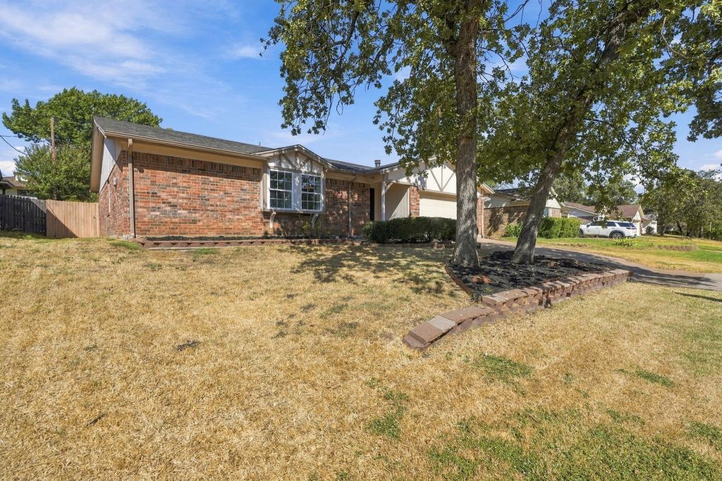 3708 Bordeaux Court, Arlington, TX 76016 — photo 1