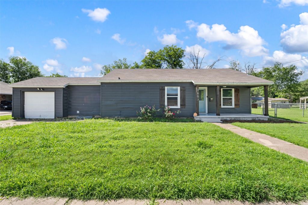 3607 Wheeler Street, Waco, TX 76705 — photo 1