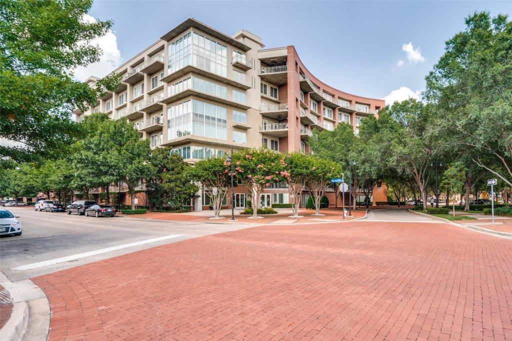 5055 Addison Circle 205, Addison, TX 75001 — photo 1