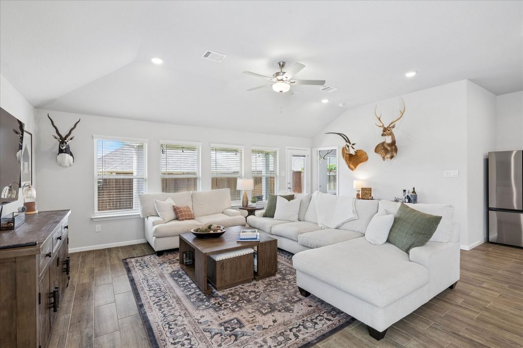 8924 Flying Eagle Lane