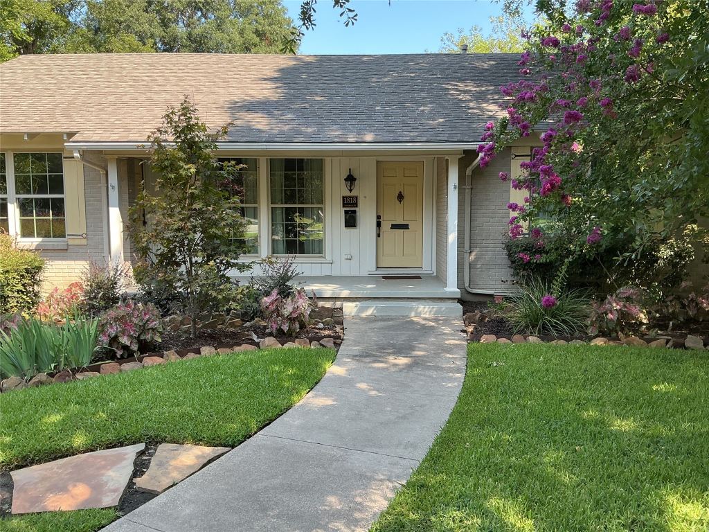 1818 Maplewood Avenue, Corsicana, TX 75110 — photo 1