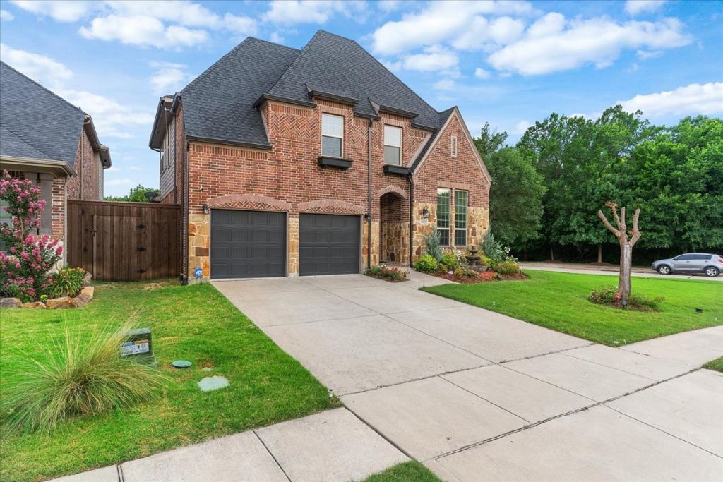 5621 Fringetree Drive, McKinney, TX 75071 — photo 1