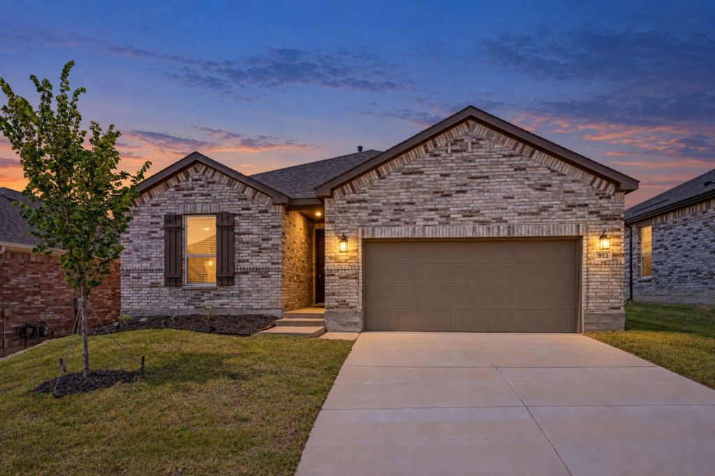 953 Adair Drive, Aubrey, TX 76227 — photo 1