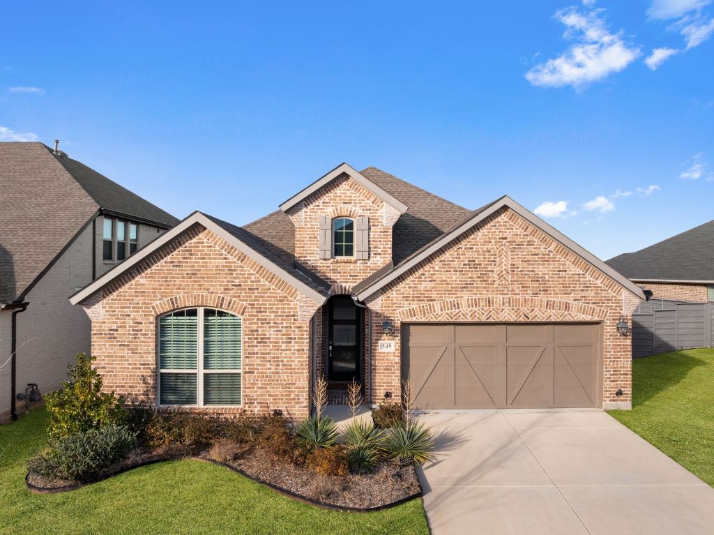 549 Cedarwood Street, Little Elm, TX 76227 — photo 1