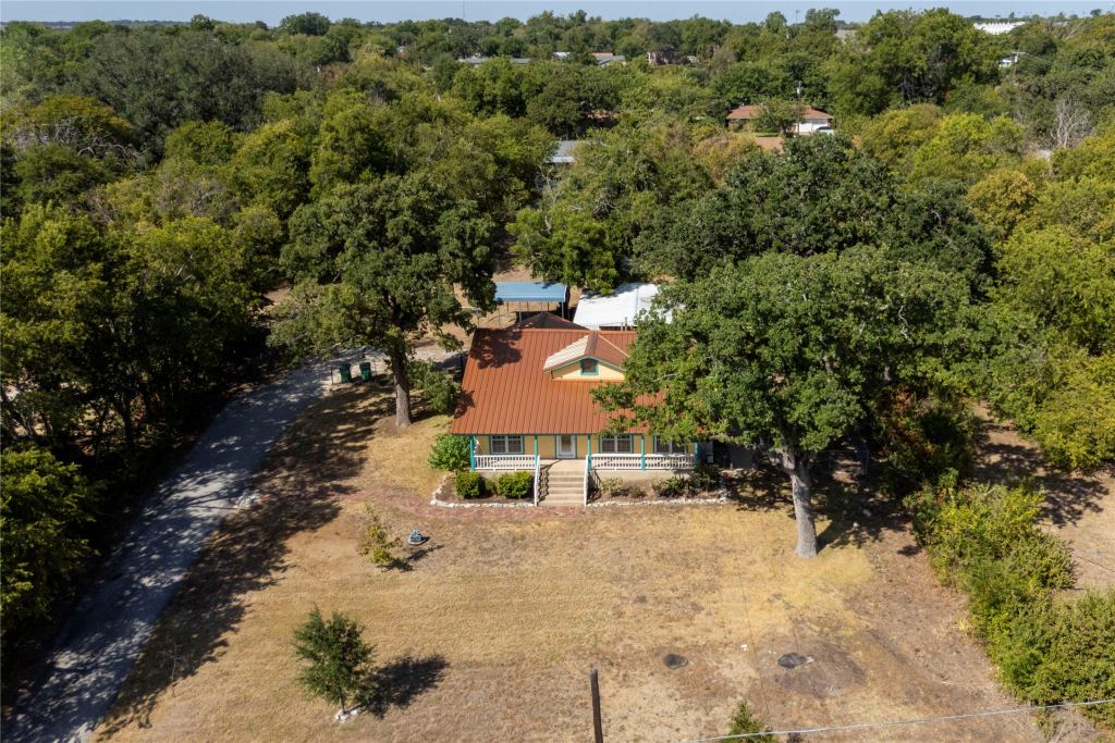 624 Alexander Road, Stephenville, TX 76401 — photo 1