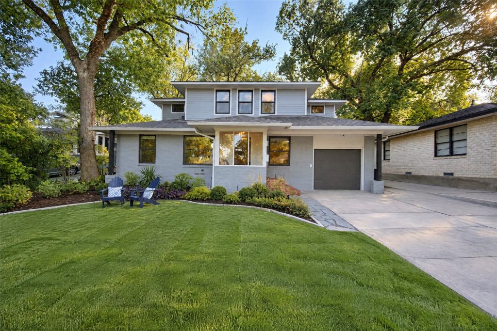 6866 Burwood Lane