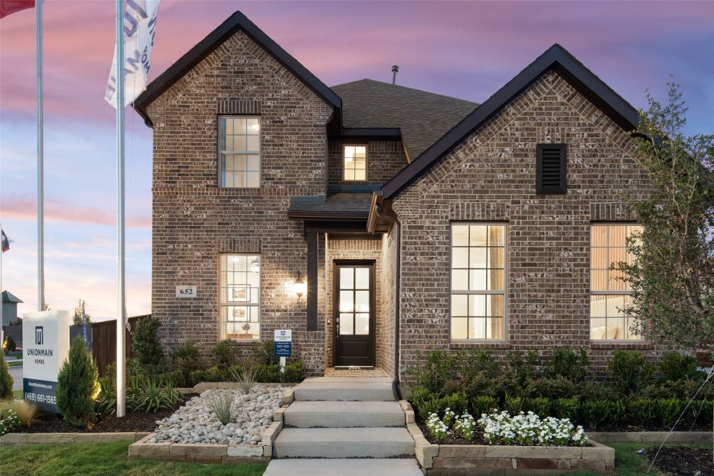 652 Caprice Bluff, Fate, TX 75189 — photo 1