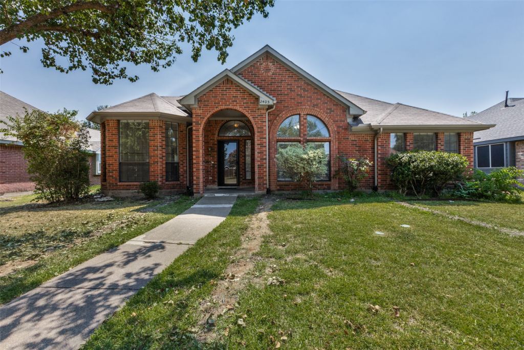 2403 Springfield Drive, Mesquite, TX 75181 — photo 1