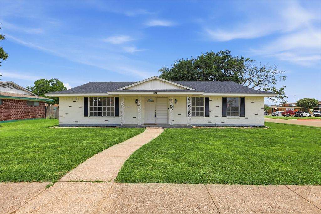 3301 Hillsdale Lane, Garland, TX 75042 — photo 1