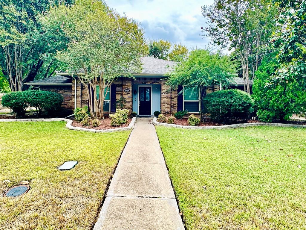 1714 Cornwall Lane